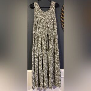 52 - Ivy green paisley maxi dress